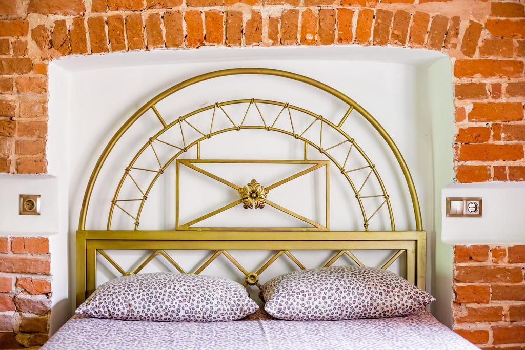Nice Apartment Near Rynok Square Є Кондиціонер Світла Не Вимикали 리비프 외부 사진